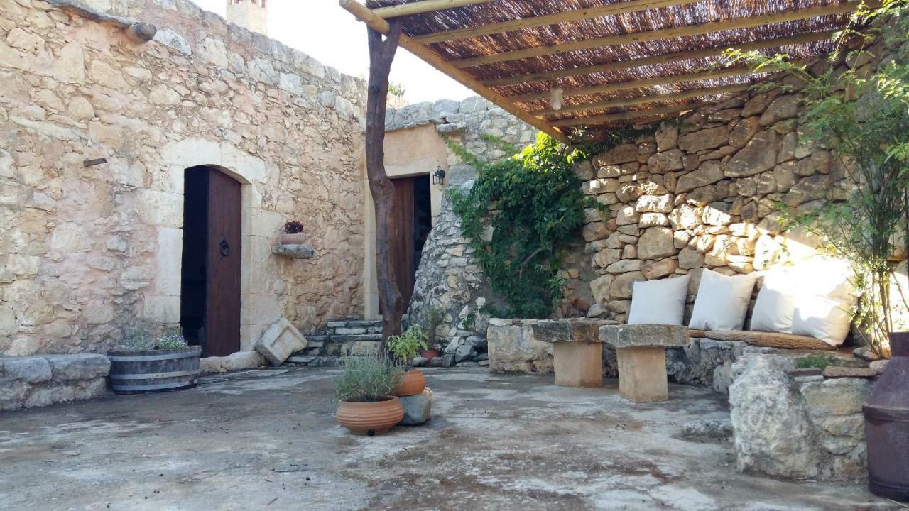 Bendeni Cottage Megala Chorafia Exteriér fotografie