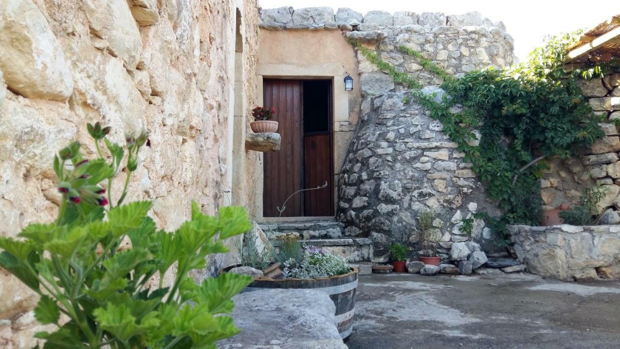 Bendeni Cottage Megala Chorafia Exteriér fotografie