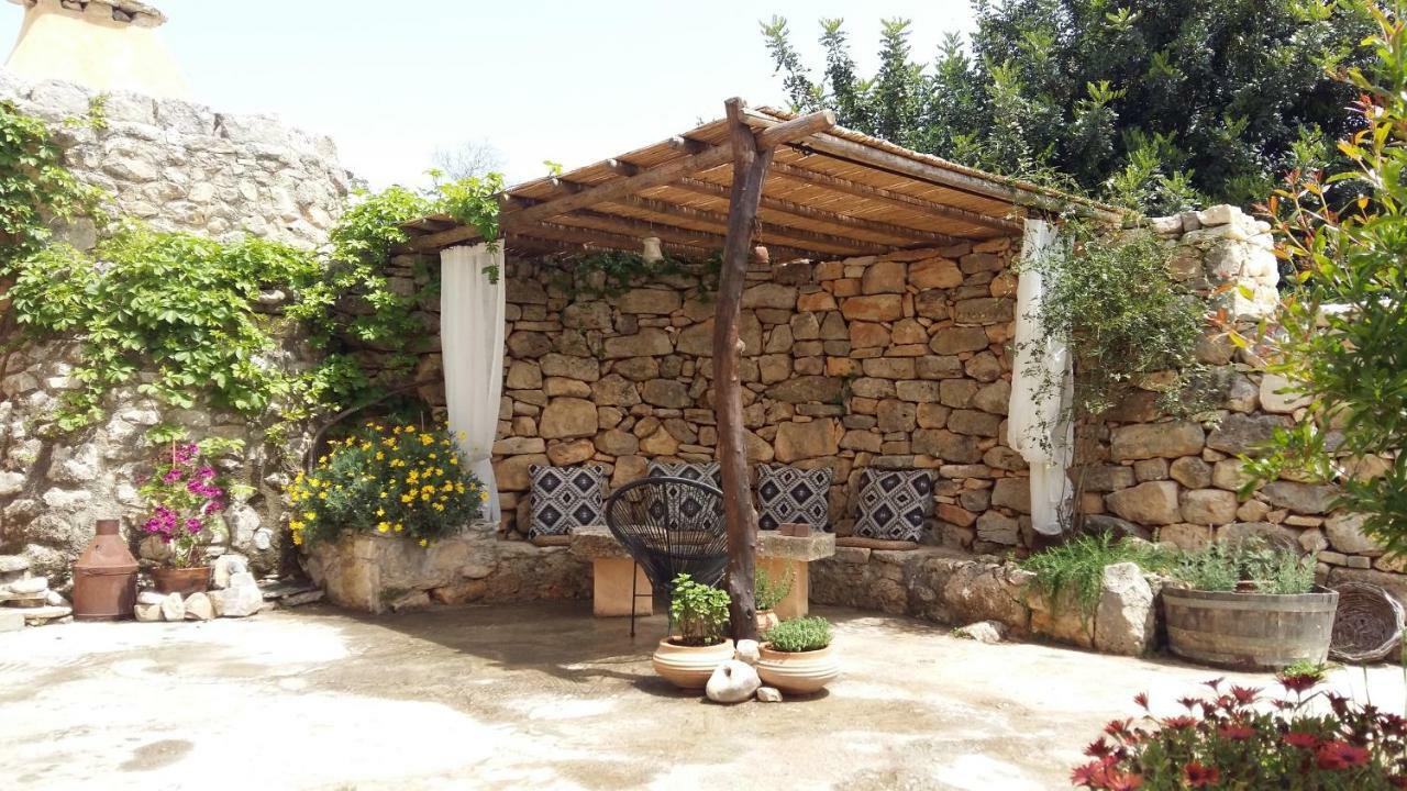 Bendeni Cottage Megala Chorafia Exteriér fotografie