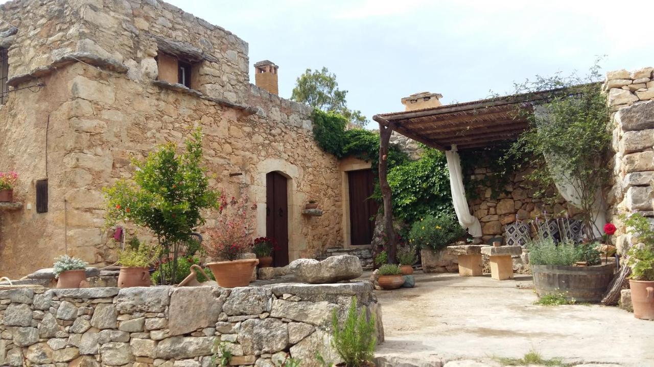 Bendeni Cottage Megala Chorafia Exteriér fotografie